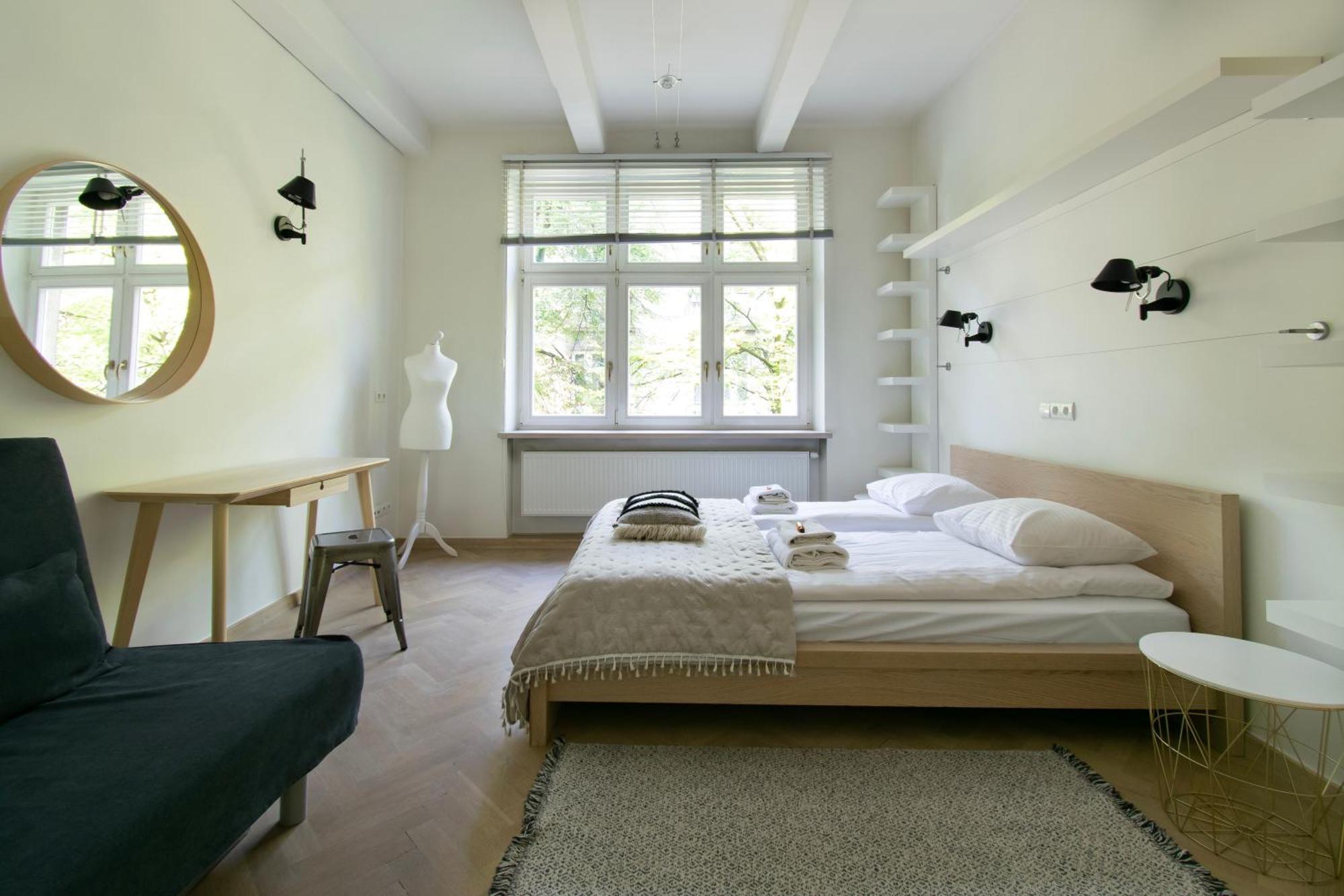 Spacious 3Br Apartment With Ac In Living Room, 2 Balconies Kraków Eksteriør billede