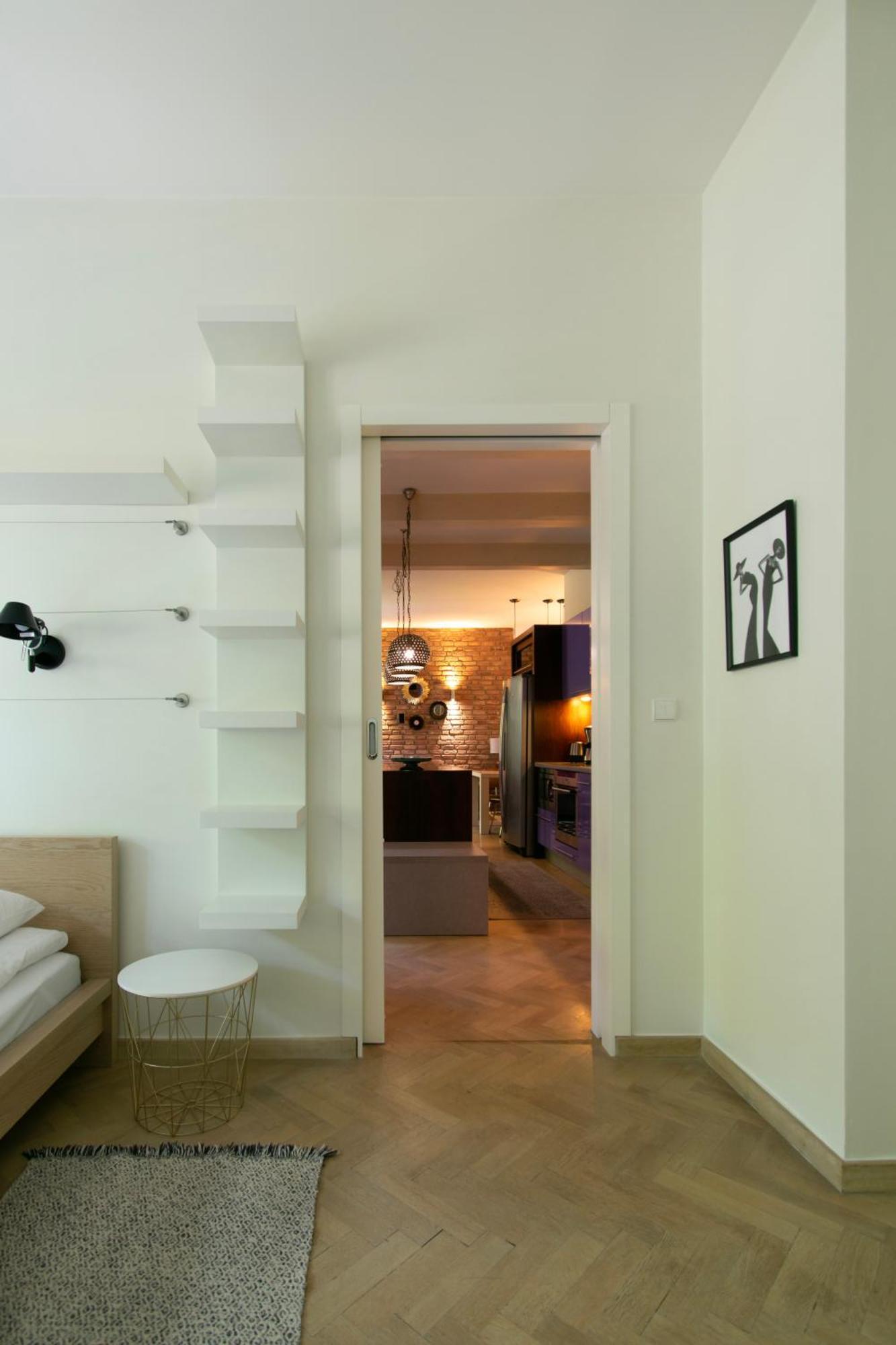 Spacious 3Br Apartment With Ac In Living Room, 2 Balconies Kraków Eksteriør billede